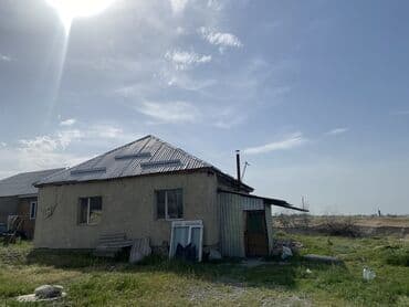 продаю дом бишкек чон арык: Дом, 1 м², 4 комнаты, Собственник, Евроремонт — 1