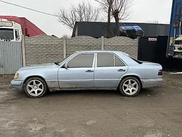 стекло оптом: Mercedes-Benz W124: 1993 г., 2.2 л, Автомат, Седан — 4