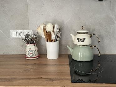 квартира на длительный срок: 4 комнаты, С мебелью полностью — 2