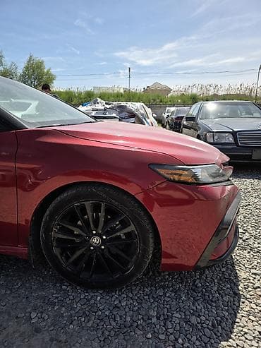Продажа авто: Toyota Camry: 2020 г., 2.5 л, Вариатор, Гибрид, Седан — 2