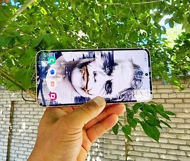 a 10 s: Samsung Galaxy A55 5G, Б/у, 128 ГБ, цвет - Бежевый, 2 SIM — 5