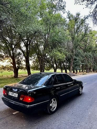 Mercedes-Benz E-Class: 1999 г., 4.3 л, Автомат, Бензин, Седан — 5