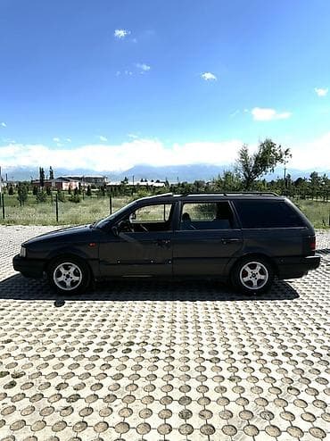 bmv e32: Volkswagen Passat Variant: 1990 г., 1.8 л, Механика, Бензин, Универсал — 2