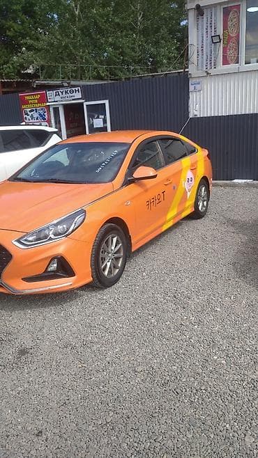 outback br: Hyundai Sonata: 2019 г., Газ, Седан — 3