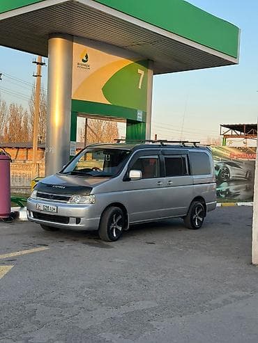step: Honda Stepwgn: 2023 г., 2 л, Газ, Минивэн — 2