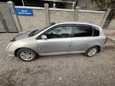 Паркет: Honda Civic: 2001 г., 1.7 л, Вариатор, Бензин, Хетчбек — 4