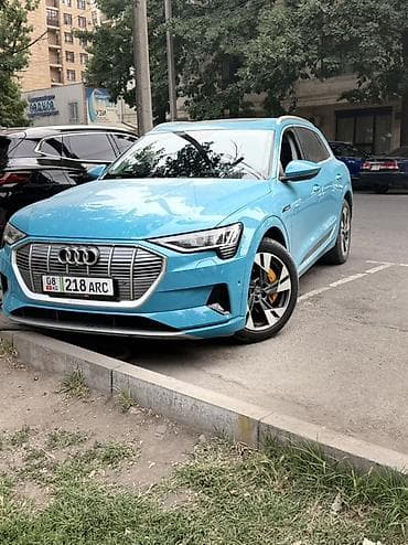 tesla pi: Audi e-tron: 2019 г., Электромобиль, Кроссовер — 3