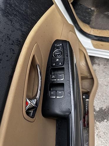бампер 210 универсал: Kia Carnival: 2018 г., 2.2 л, Автомат, Дизель, Минивэн — 10