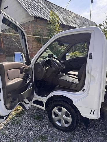 1 тонник: Легкий грузовик, Hyundai, Стандарт, До 1 т, Б/у — 4