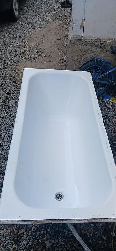 душевой паддон: Прямоугольная ванна, белая, с классическим овальным внутренним — 1