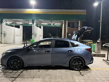 tur: Kia Cerato: 2019 г., 1.6 л, Робот, Бензин, Лифтбек — 3