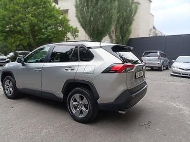 электромот: Toyota RAV4: 2022 г., 2.5 л, Вариатор, Гибрид, Кроссовер — 8