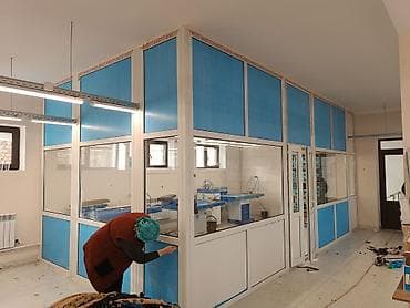 установка пластиковых дверей: На заказ Цельностеклянная перегородка — 3