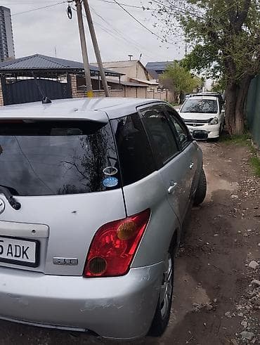 bmw 720: Toyota Ist: 2003 г., 1.5 л, Автомат, Хэтчбэк — 1