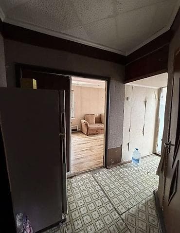 Продажа квартир: 1 комната, 35 м², 105 серия, 2 этаж, Старый ремонт — 3