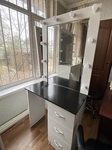 тумба зеркала: 3 шт Парикмахерский/гримерный стол + парикмахерское кресло (Каждый по — 2