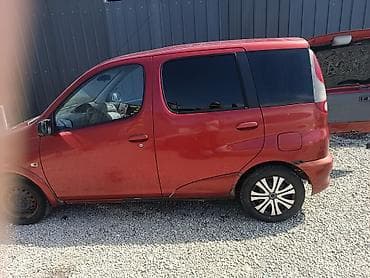 автобоксы бу: Toyota Funcargo: 1999 г., 1.3 л, Механика, Бензин, Минивэн — 1