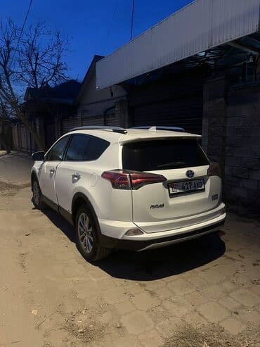 домкрат на тойота: Toyota RAV4: 2015 г., Автомат, Гибрид, Кроссовер — 3