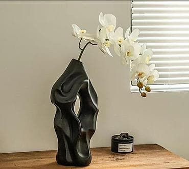 Вазы: Ручная работа из гипса. адрес Бишкеке Скульптурная ваза для цветов в — 3