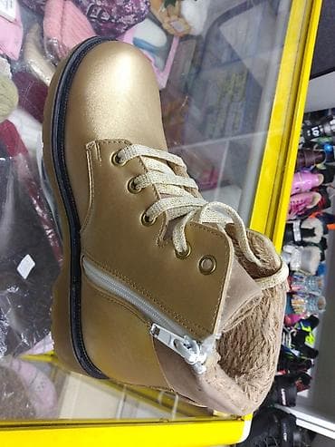 Детская обувь: Продаю новые ботинки девочковые. Производство Турция. Тонкий мех — 2