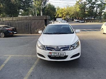 byd машина электромобиль: BYD E5: 2018 г., Автомат, Электромобиль, Седан — 1