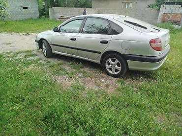 степ эреф 1: Toyota Avensis: 2002 г., 1.8 л, Кол менен иштөөчү, Бензин, Лифтбек — 4