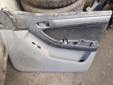 Toyota 4 Runner 215 Обшивка двери, Тойота 4ранер 215 кузов Передняя