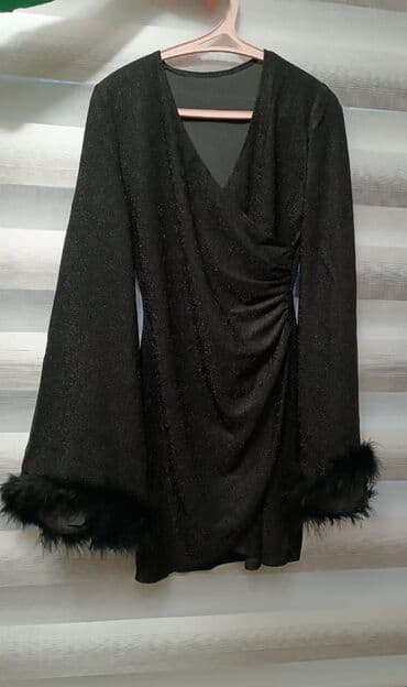 национальные украшения бишкек: Вечернее платье, Короткая модель, Трикотаж, С рукавами, Перья — 5