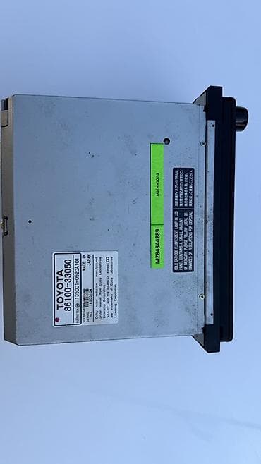 тигүүчү машиналар: Штатная мультимедийная магнитола Toyota с навигацией (VOICE — 3