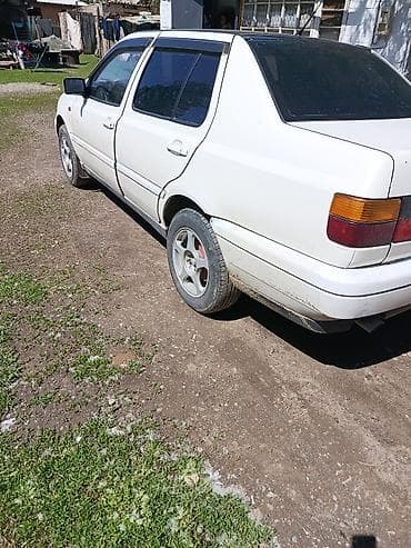 глушитель выхлоп: Volkswagen Vento: 1995 г., 1.8 л, Ручные, Газ, Седан — 3