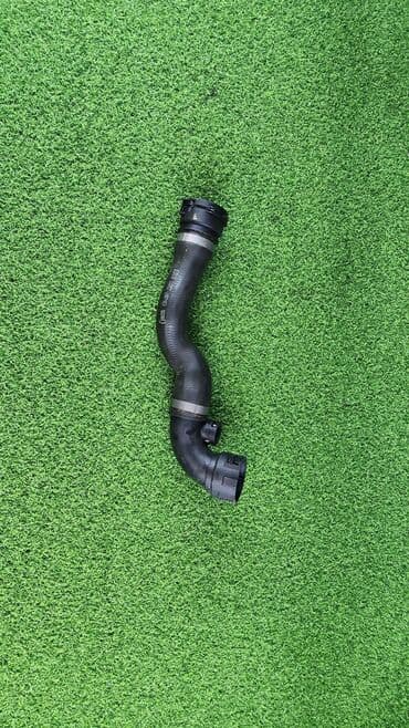 блок предохранителей: Патрубок E46 v6 17 12 7510 952 В отличном состоянии — 2