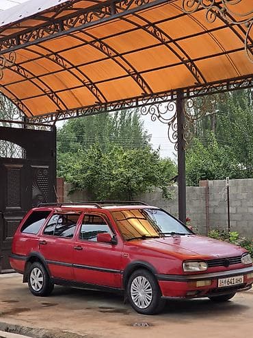 Транспорт: Volkswagen Golf: 1995 г., 1.8 л, Механика, Бензин, Универсал — 8