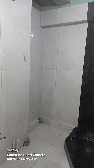 Укладка плитки: Подготовка стен для укладки, Подготовка стен для грунтовки, Резка плитки | Керамическая плитка, Керамогранитая плитка | Вертикальная укладка, Диагональная укладка, Горизонтальная укладка Больше 6 лет опыта — 5