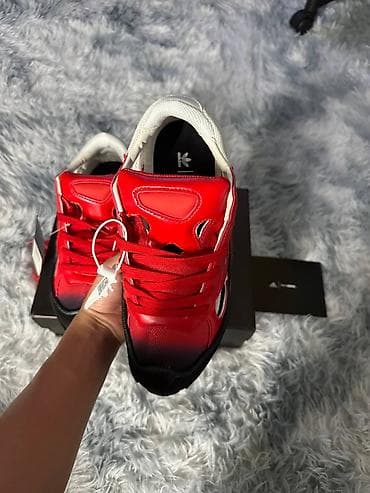Личные вещи: Мужские кроссовки, 41, Adidas Originals, Новый, цвет - Красный, Платная доставка — 2