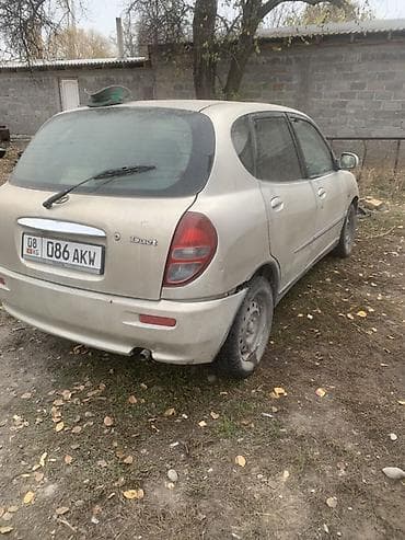 беларус 89 2 2: Toyota Duet: 1999 г., Бензин, Хэтчбэк — 3