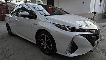 хайлендер 2024: Toyota Prius: 2019 г., 1.8 л, Автомат, Гибрид, Лифтбек — 3