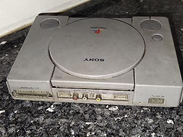 video: Sony PlayStation (PS1) консоль, модель SCPH-1001 (NTSC-U/C) торгом — 1