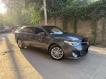 Toyota Avalon: 2013 г., 2.5 л, Вариатор, Гибрид, Седан