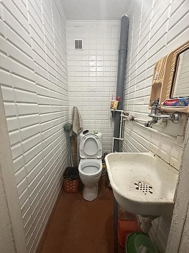 Бөлмөлөрдү ижарага берүү: 23 м², Эмерексиз — 5