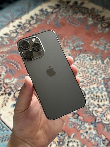 techno pova 3: IPhone 13 Pro, Б/у, 256 ГБ, Графит, Защитное стекло, Чехол, Кабель, 77 % — 1