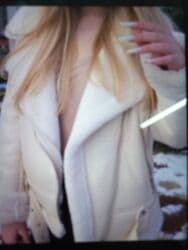 Киреге берилүүчү кийимдер: Меховая кожаный куртка для девушек сумма 800сом доставку оплатите — 2