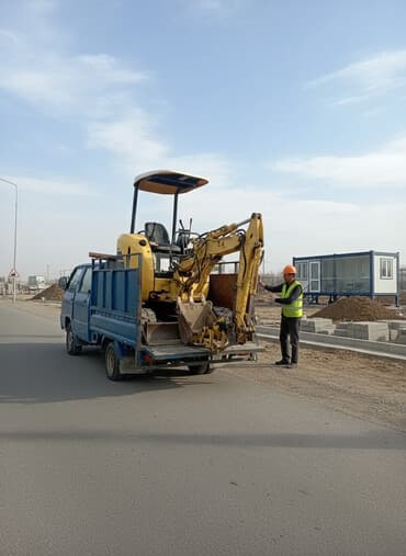 шины на эксковатор: Экскаватор, Komatsu, Гусеничный — 1