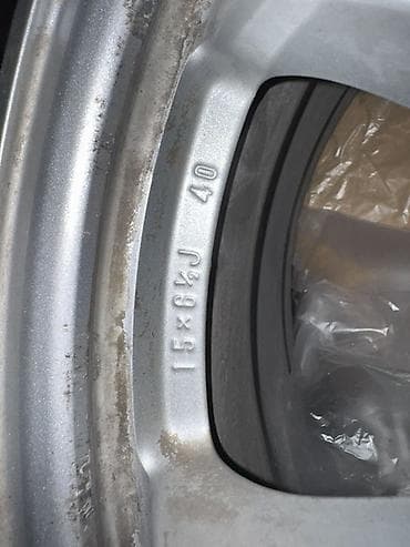 27565 р18: Литые Диски R 15 Toyota, отверстий - 5 — 2