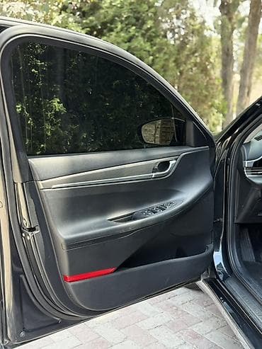 Продажа авто: Hyundai Grandeur: 2021 г., Автомат, Гибрид, Седан — 6