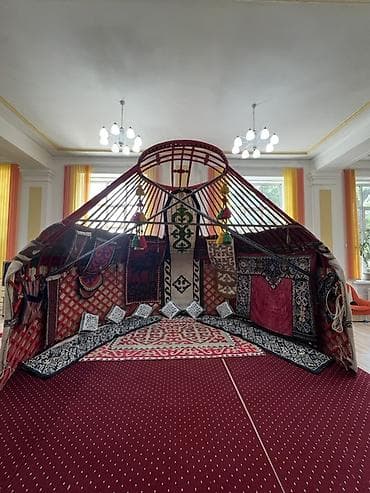 Спорт и хобби: Юрта с традиционным казахским/кыргызским оформлением и полным — 1