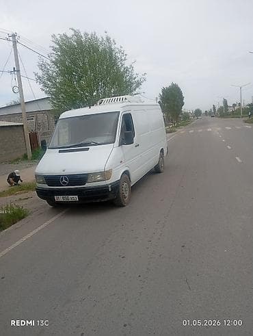 рефы: Mercedes-Benz Sprinter рефрижератор, белый фургон. Основные — 2