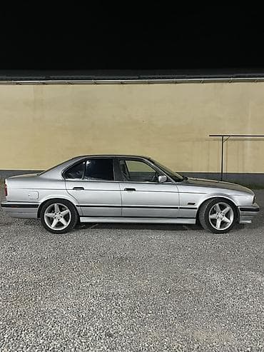 Транспорт: BMW 5 series: 1993 г., Механика, Бензин, Седан — 6