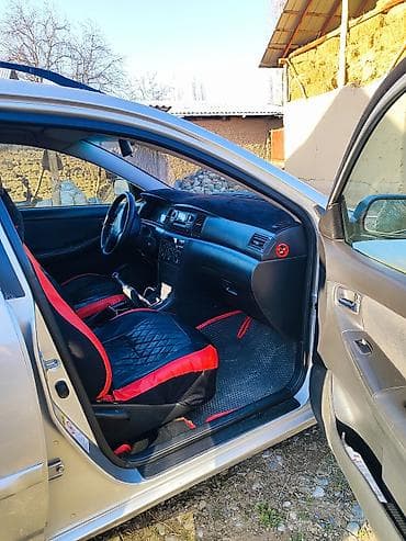 Скупка авто: Toyota Corolla: 2003 г., 1.6 л, Механика, Бензин, Универсал — 3