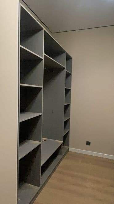 кух оборудование: Кухонный гарнитур в современном минималистичном стиле - Планировка — 7