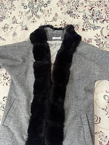 жынсы юбка: Женское пальто/пуховик Продам пальто+куртка, размер подойдет на С и М — 2